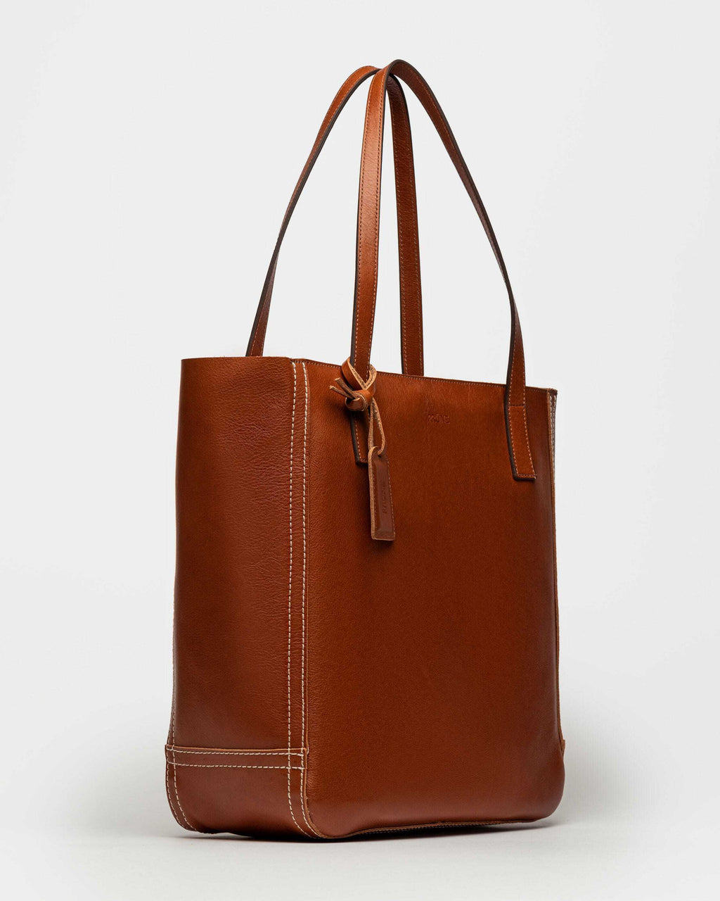 SHOPPER VERA EN CUERO VEGETAL LISO