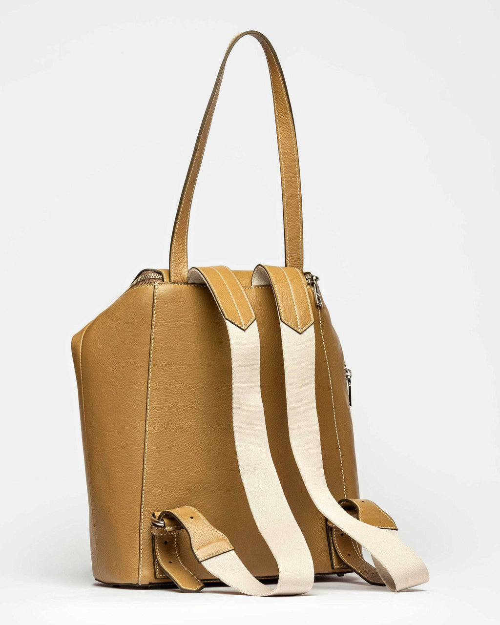 MOCHILA MASHENKA EN CUERO VEGETAL LISO
