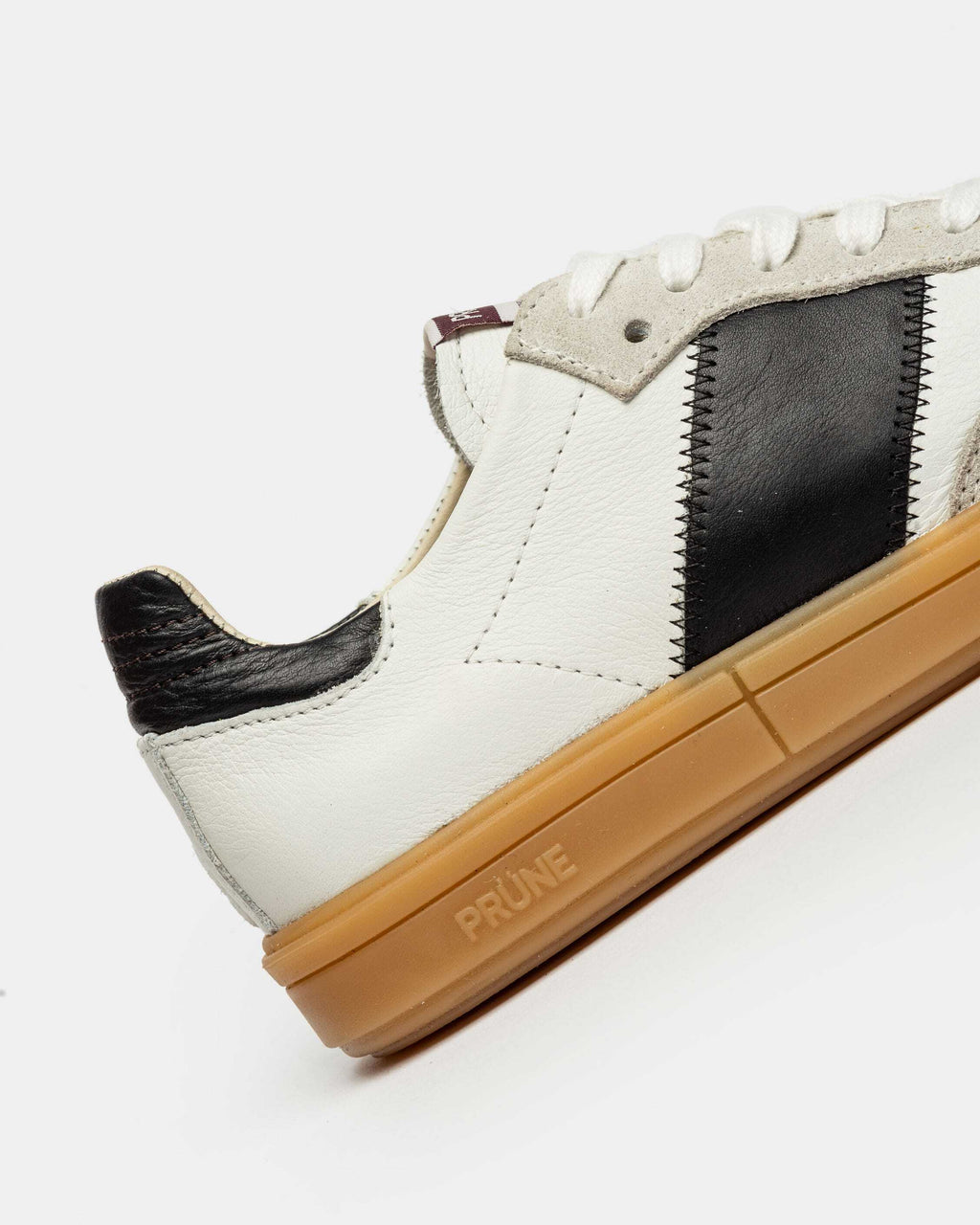 SNEAKER NIL EN CUERO LISO